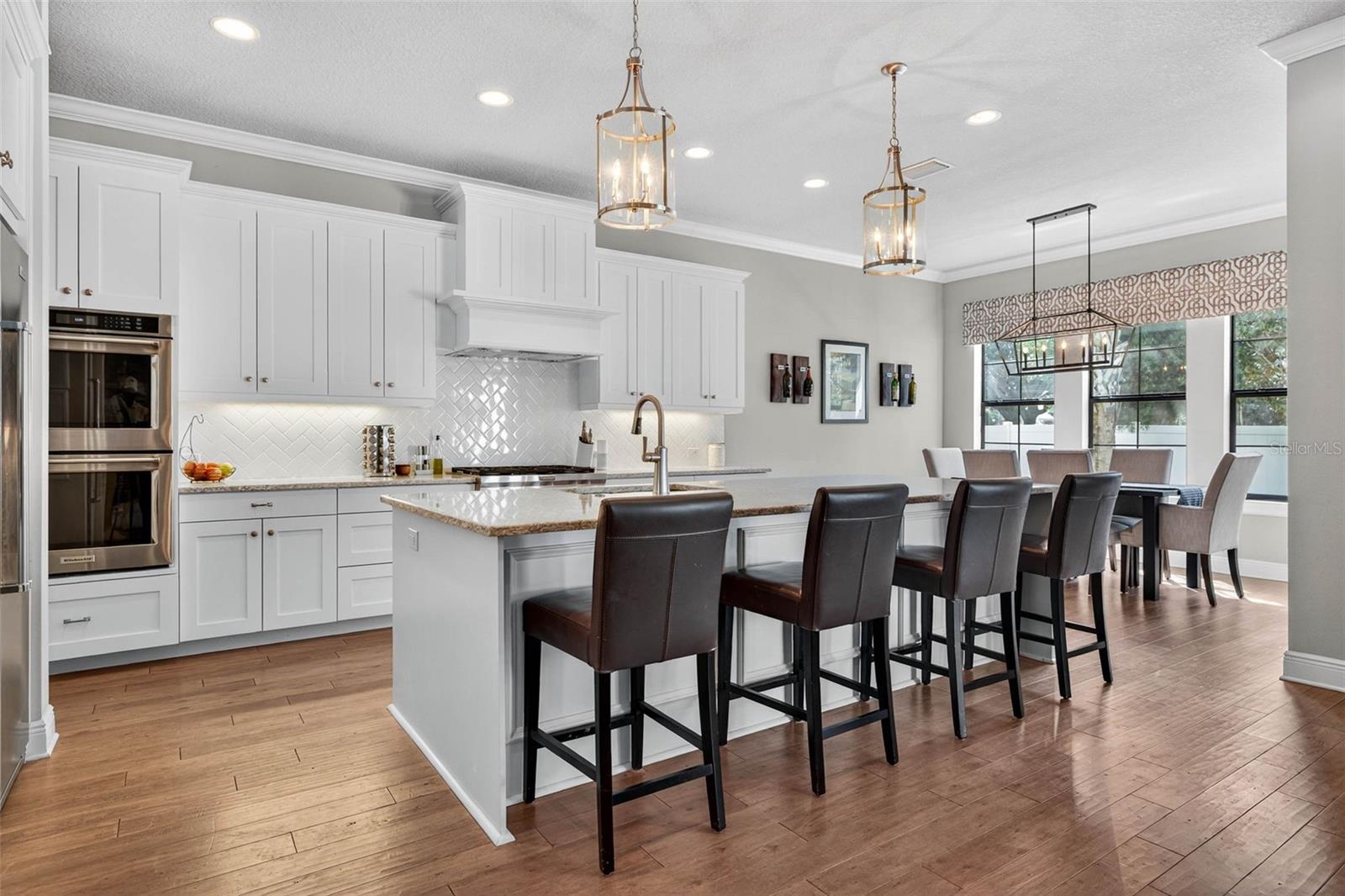 Image 13 of 41 For 3702 San Luis Street