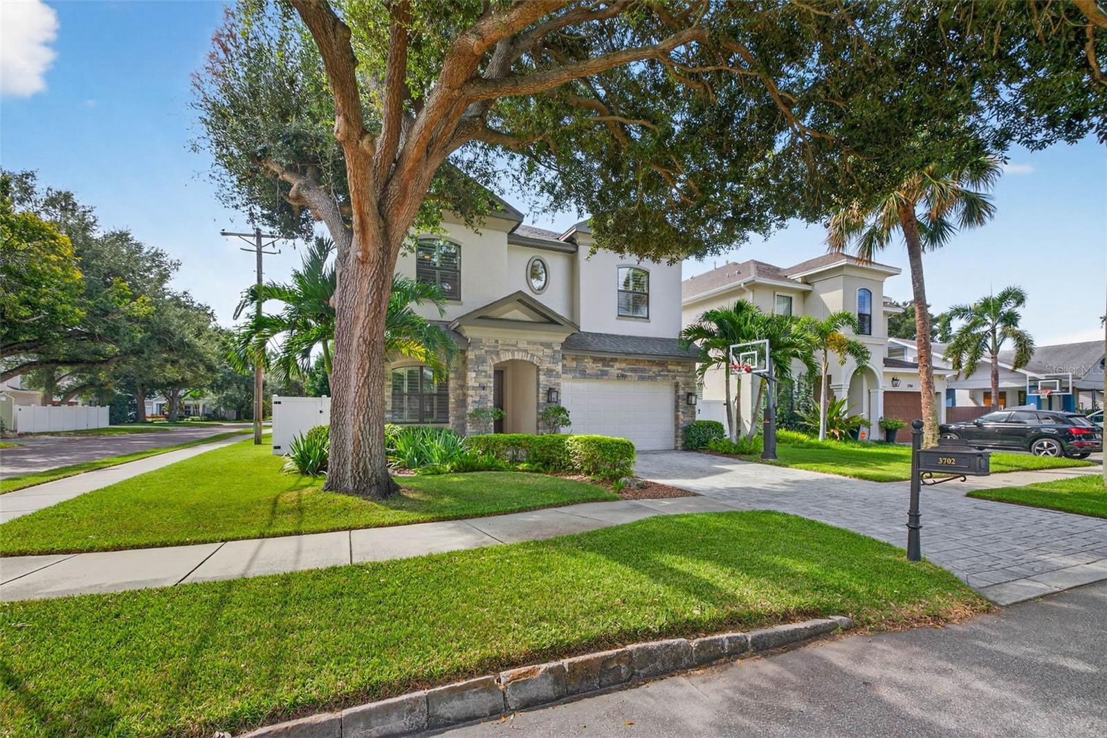 Image 2 of 41 For 3702 San Luis Street