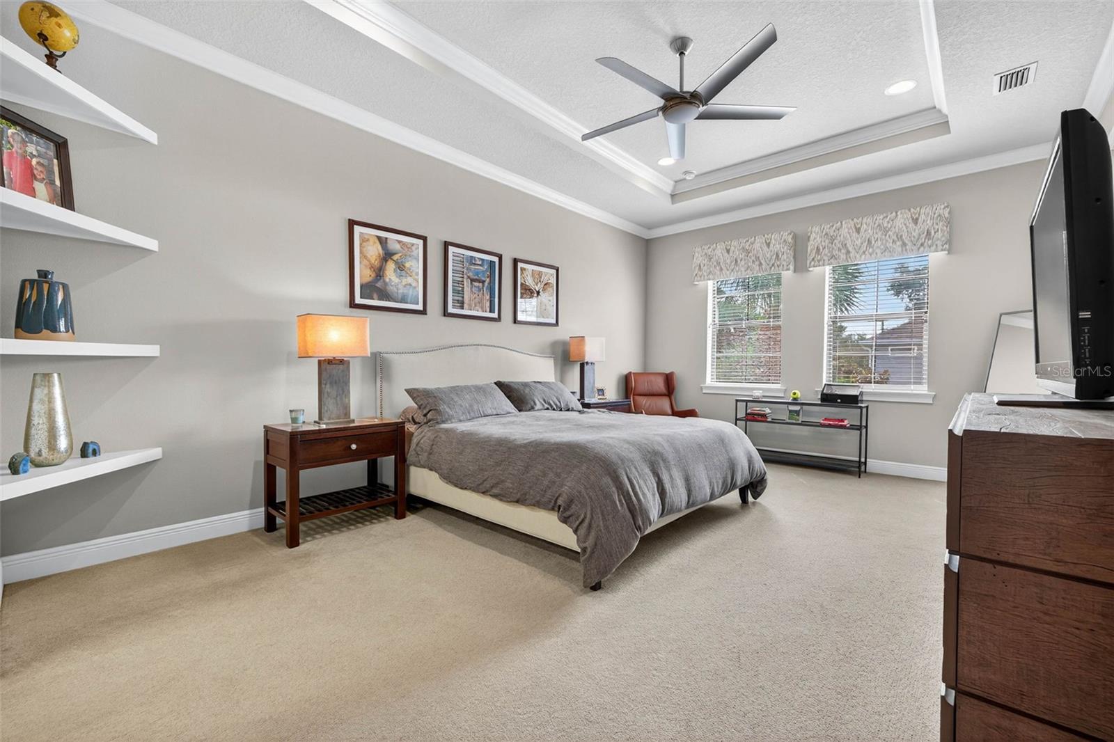 Image 24 of 41 For 3702 San Luis Street