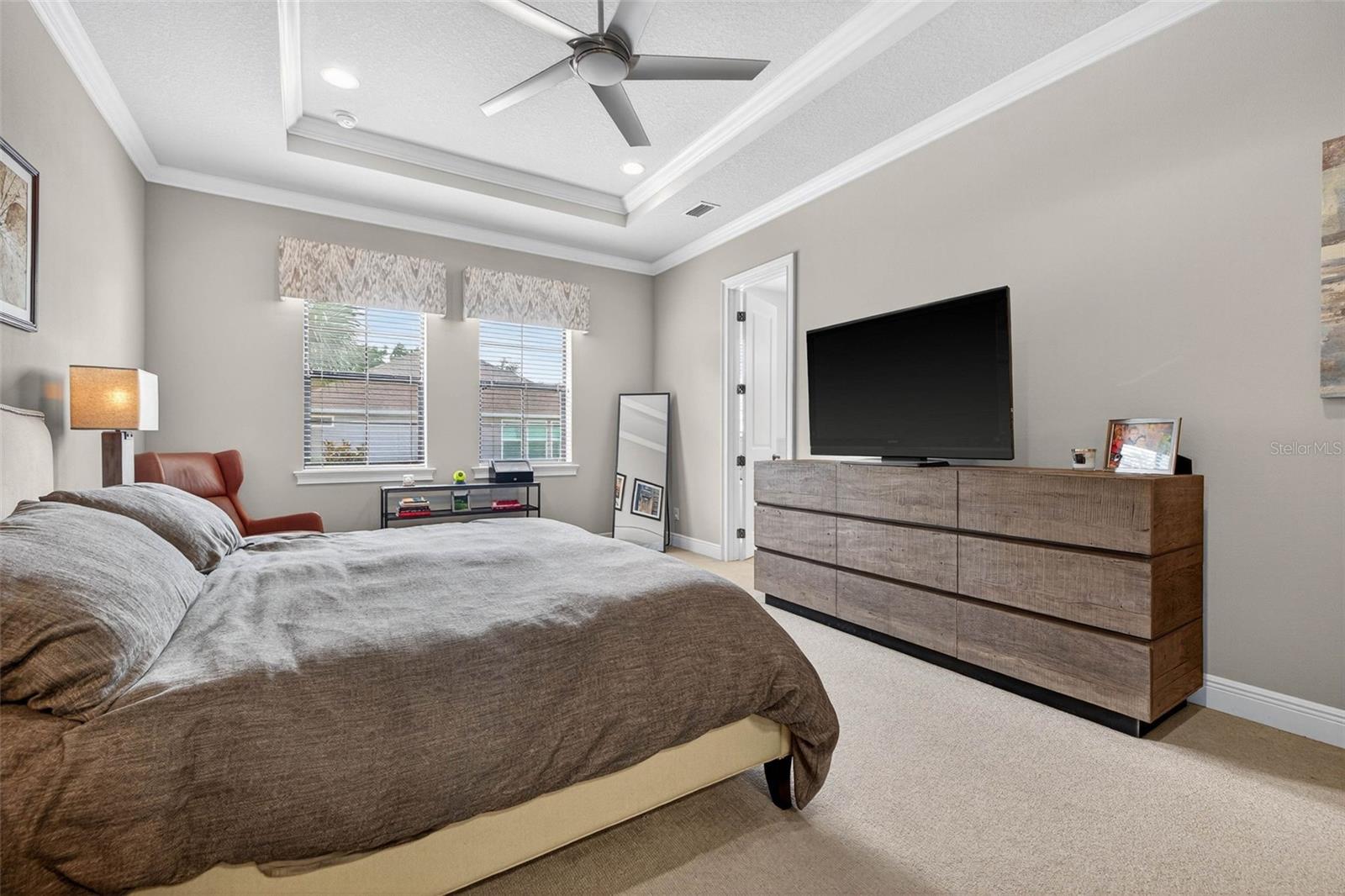 Image 25 of 41 For 3702 San Luis Street