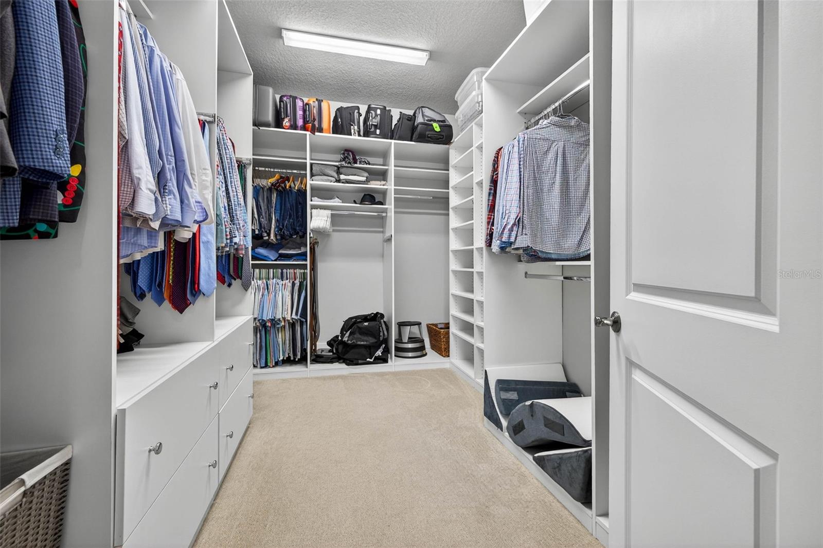 Image 29 of 41 For 3702 San Luis Street