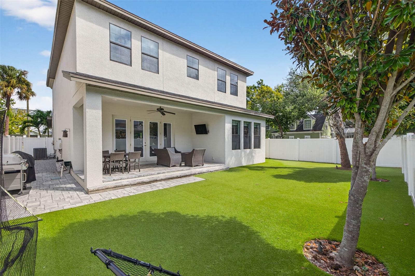 Image 38 of 41 For 3702 San Luis Street