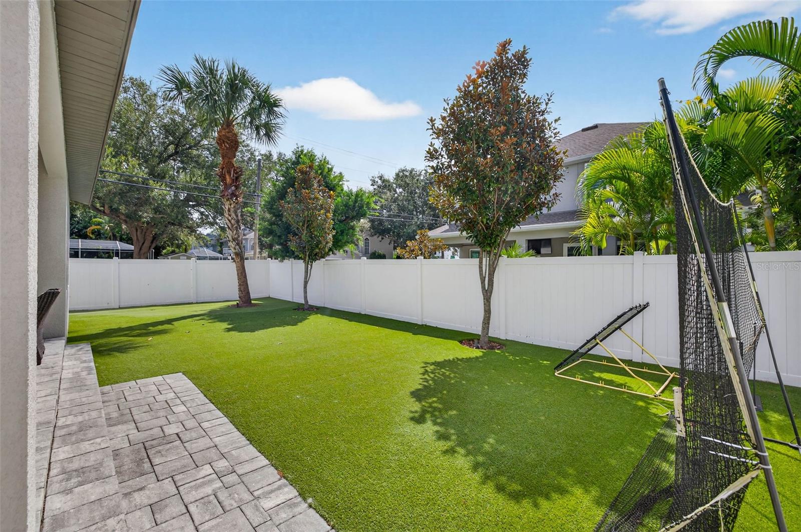 Image 40 of 41 For 3702 San Luis Street