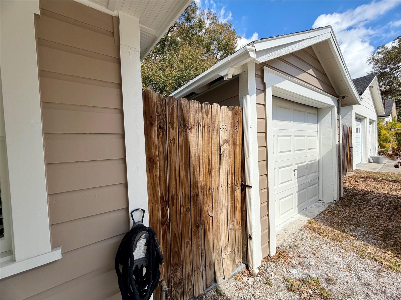 Image 6 of 46 For 403 Chelsea Street