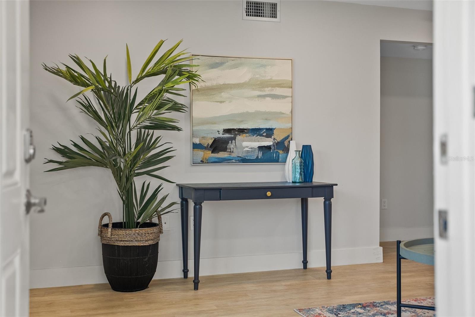 Image 2 of 35 For 506 71st Ave  7