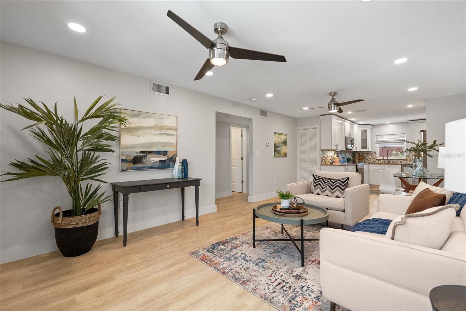 Image 3 of 35 For 506 71st Ave  7