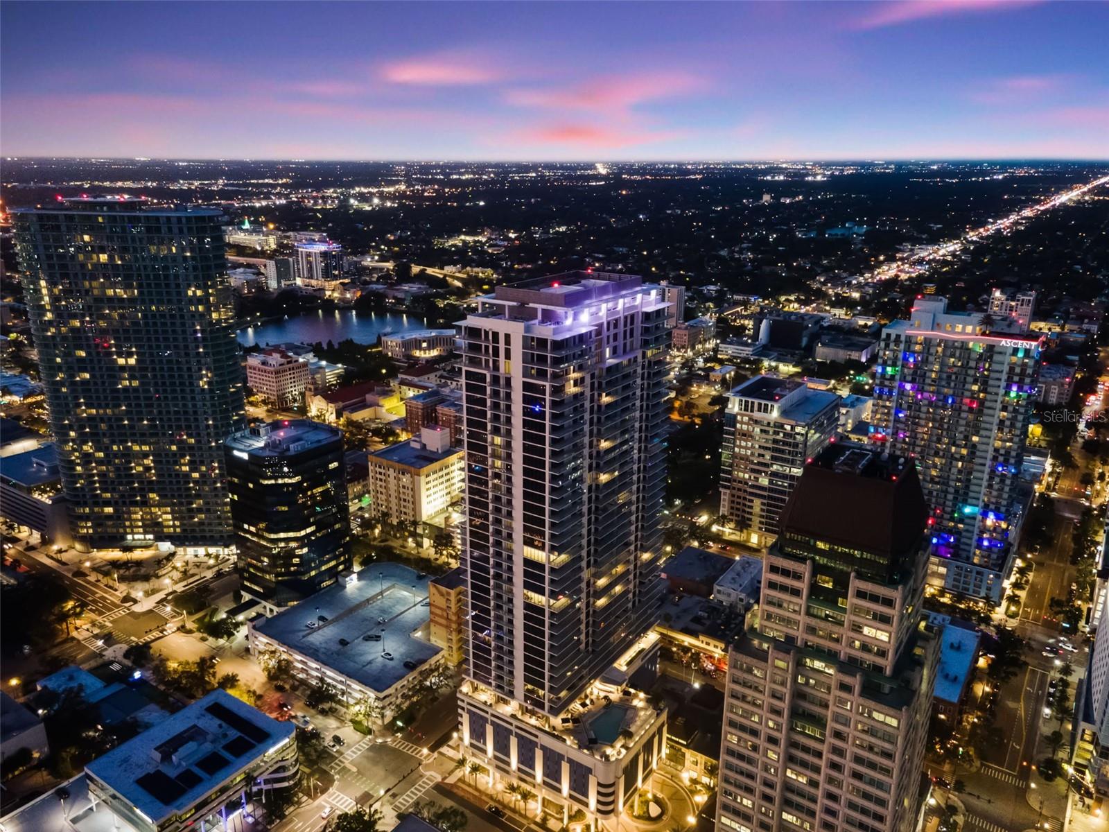 Image 52 of 54 For 275 1st Avenue S 2108