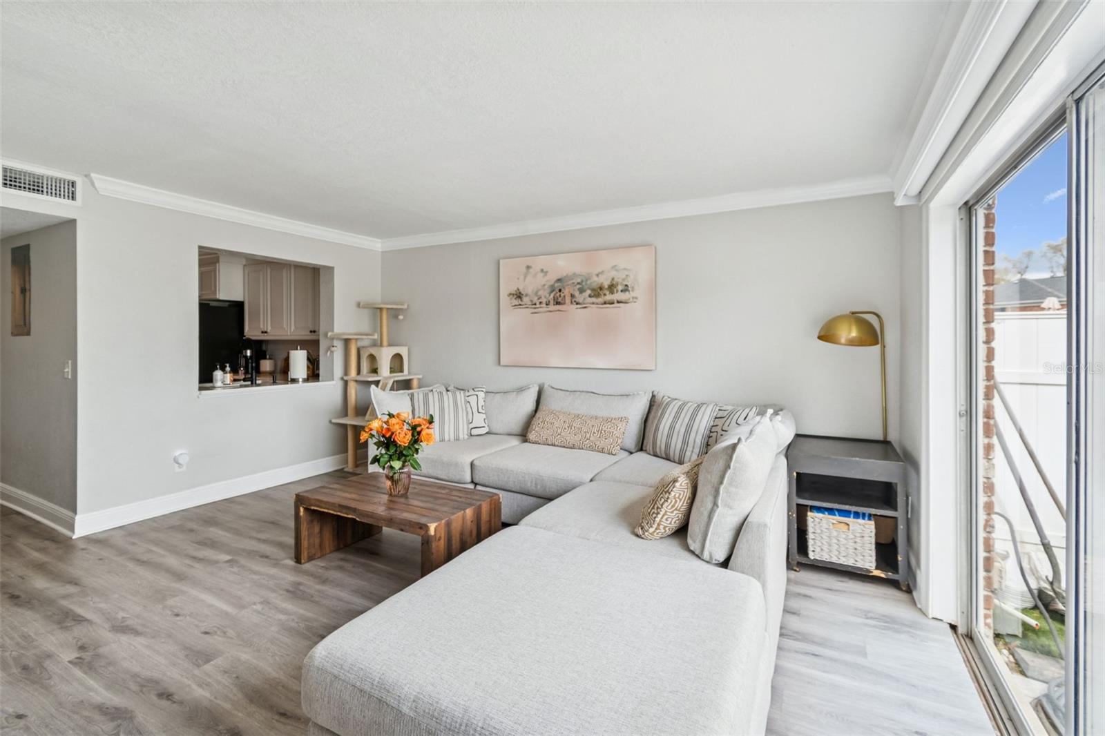 Listing photo id 17 for 13747 Juniper Blossom Drive