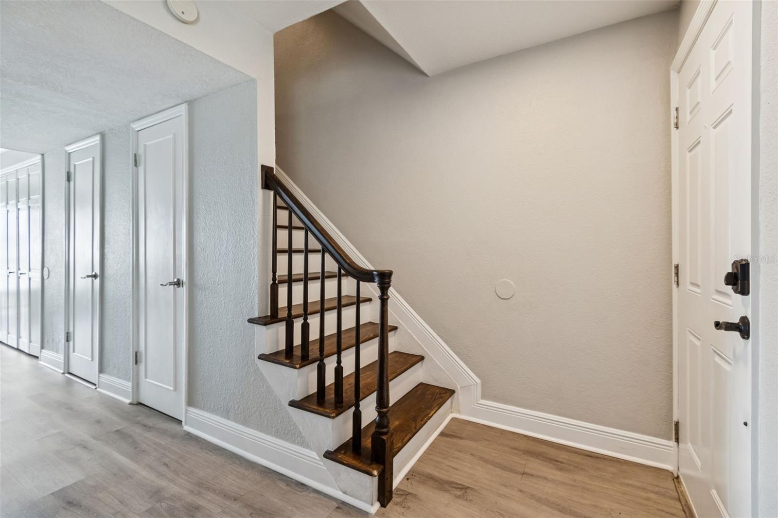 Listing photo id 19 for 13747 Juniper Blossom Drive