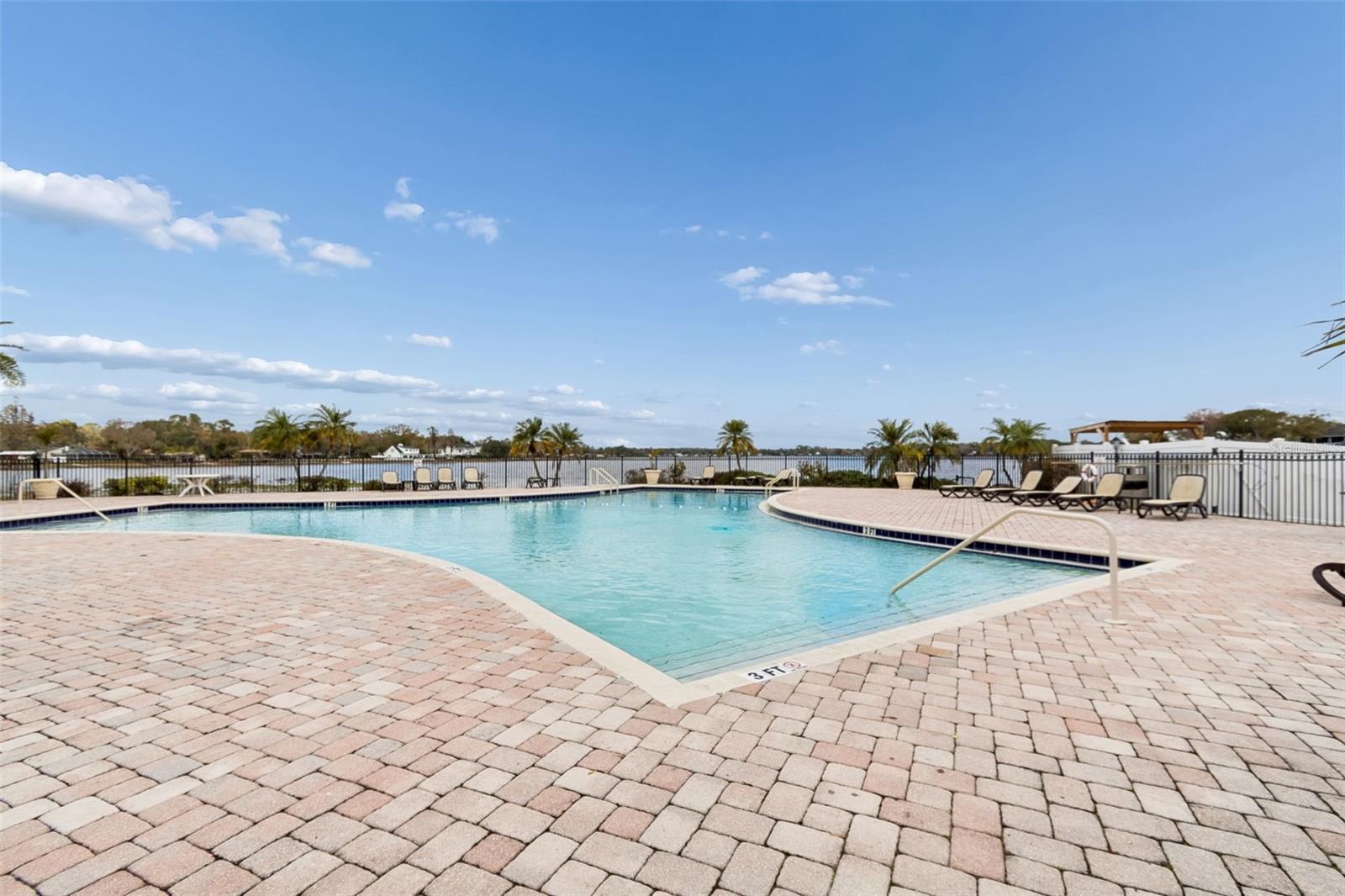 Listing photo id 45 for 13747 Juniper Blossom Drive