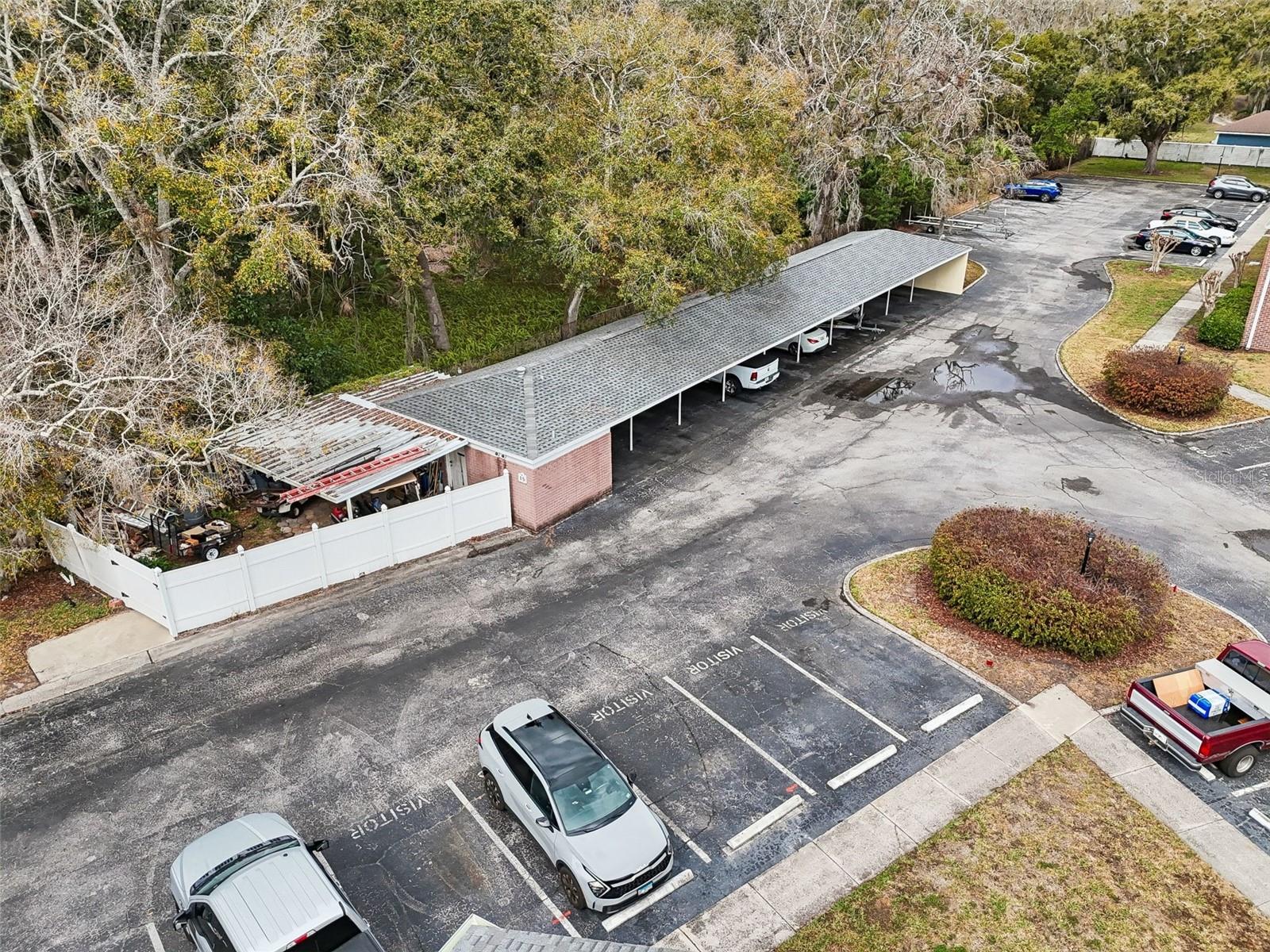 Listing photo id 52 for 13747 Juniper Blossom Drive