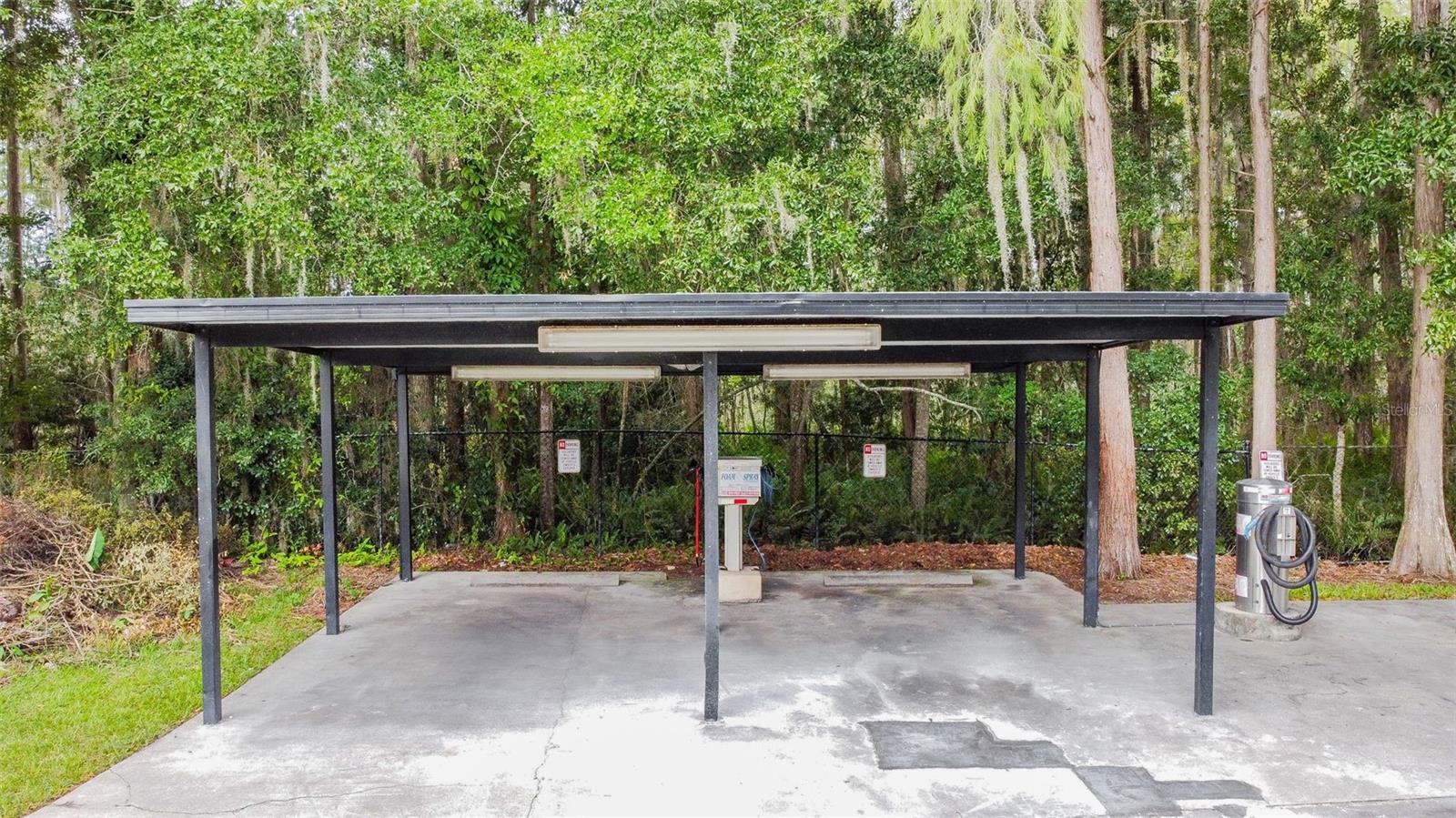 Listing photo id 54 for 13747 Juniper Blossom Drive