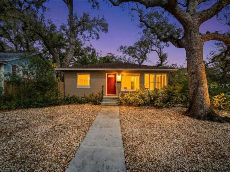 Details for 2670 Bayside Drive S, ST PETERSBURG, FL 33705