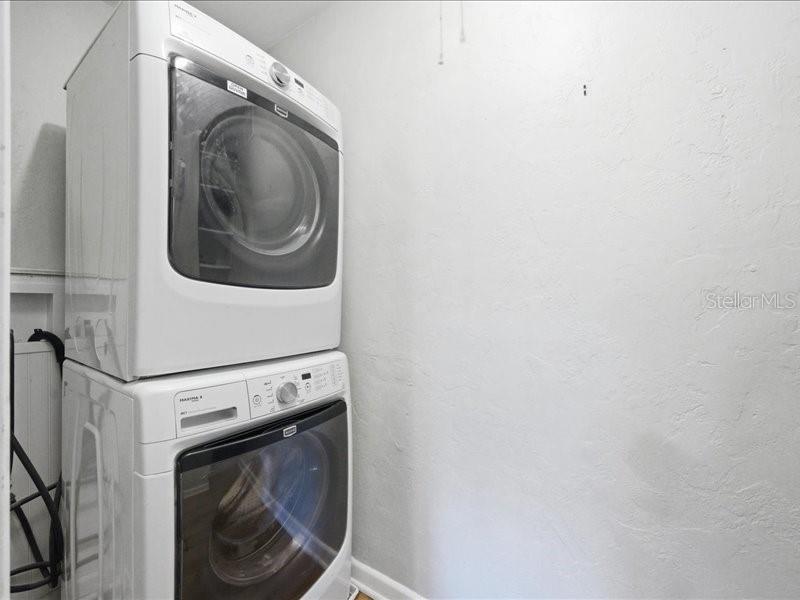 Image 29 of 47 For 2670 Bayside Drive S