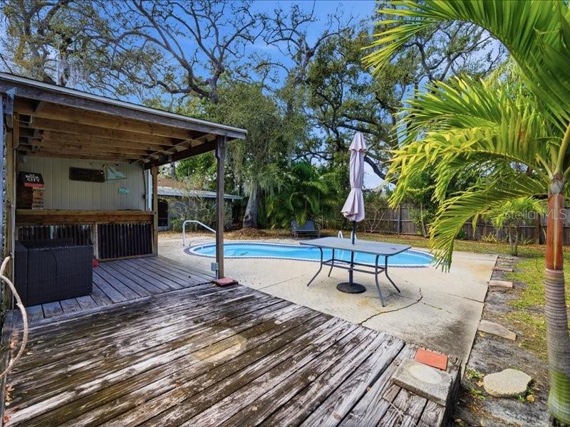 Image 43 of 47 For 2670 Bayside Drive S