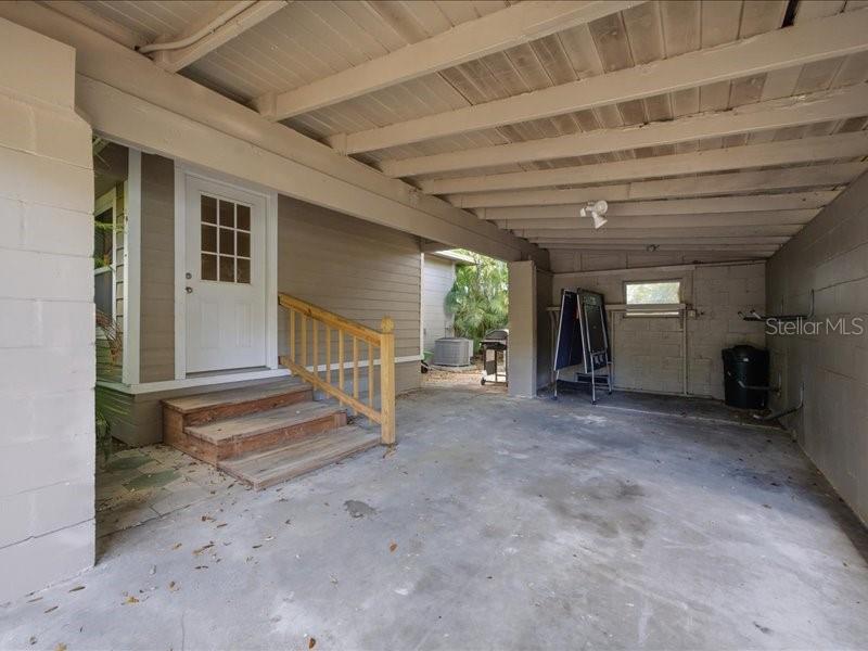 Image 44 of 47 For 2670 Bayside Drive S