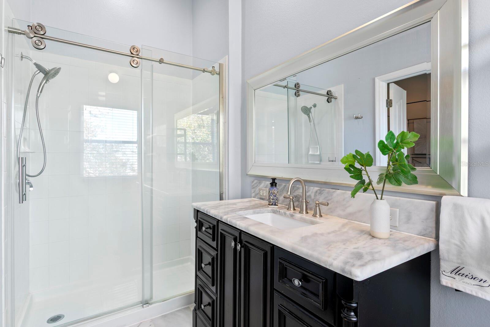 Listing photo id 23 for 2917 Bayshore Pointe Drive