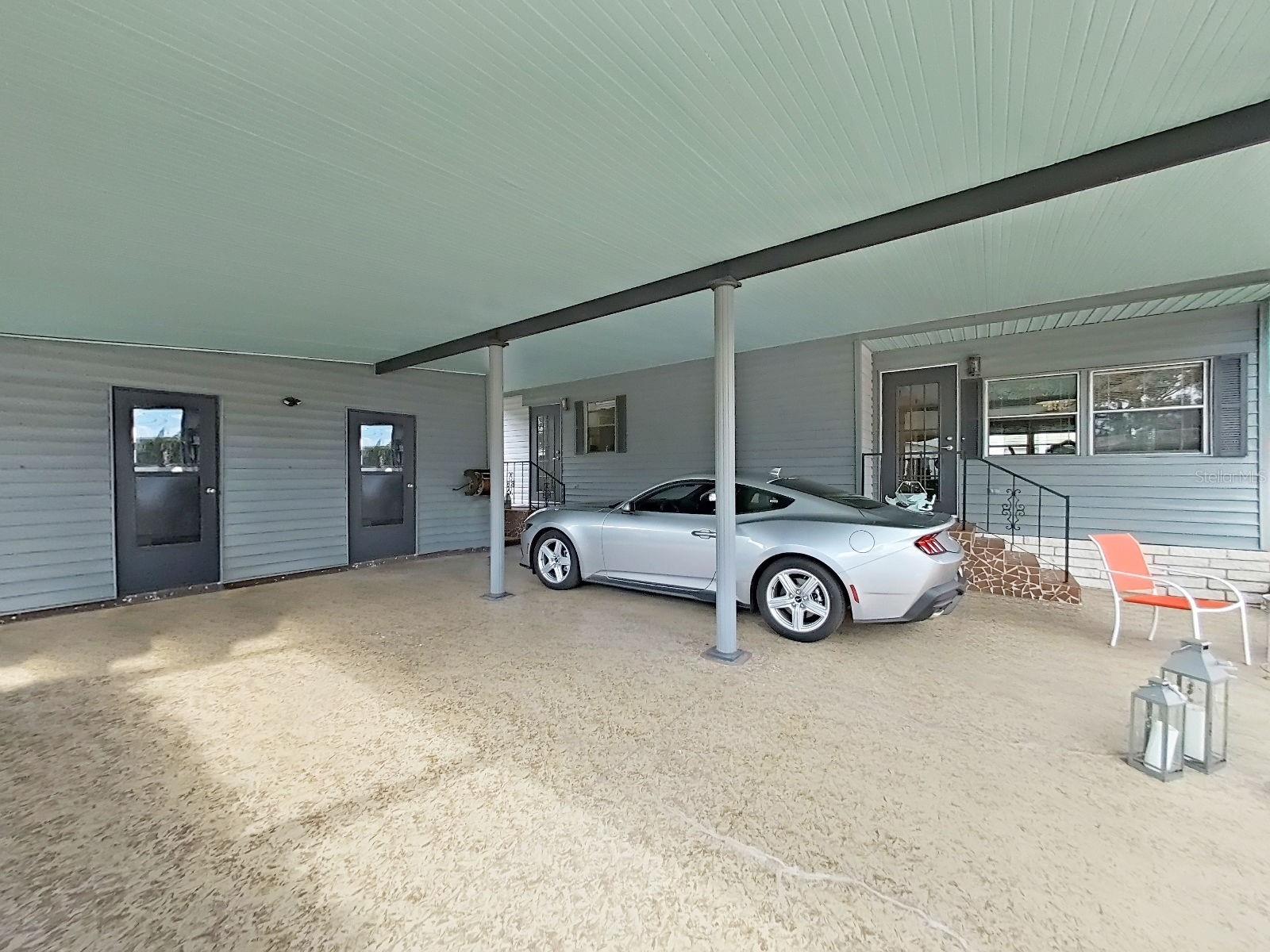 Image 17 of 25 For 12501 Ulmerton Road 216