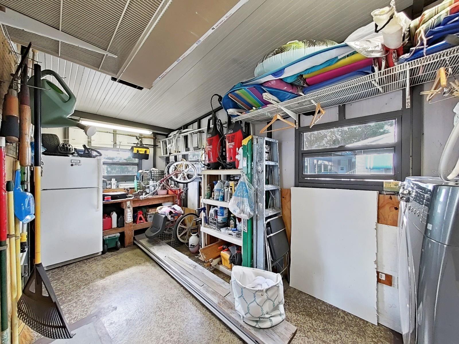 Image 19 of 25 For 12501 Ulmerton Road 216