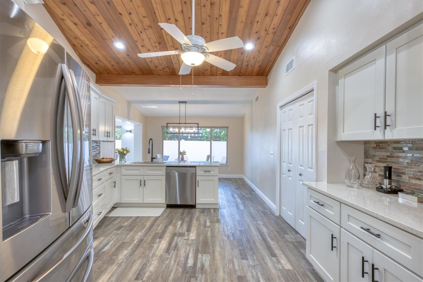 Image 10 of 48 For 13964 106th Avenue