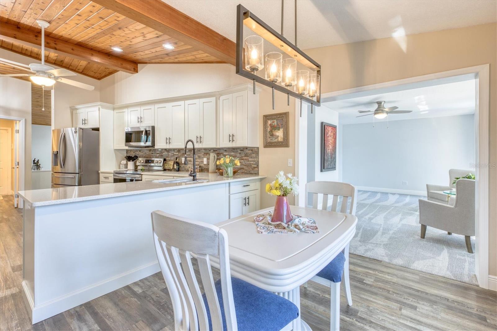 Image 19 of 48 For 13964 106th Avenue