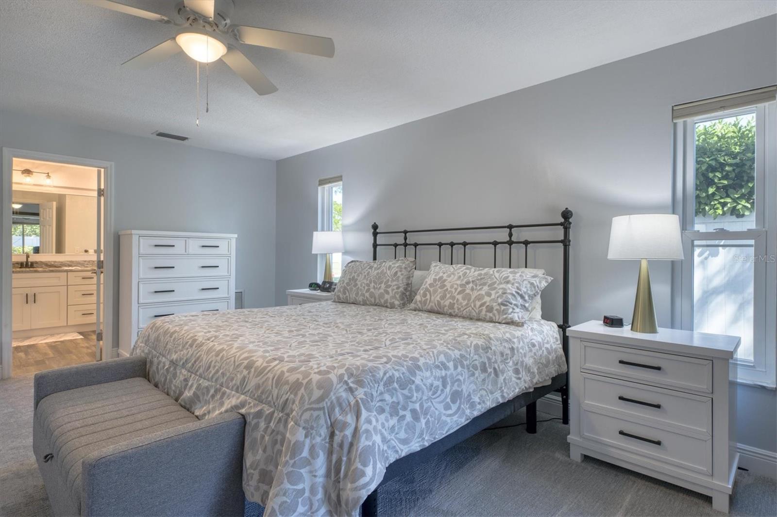 Image 27 of 48 For 13964 106th Avenue