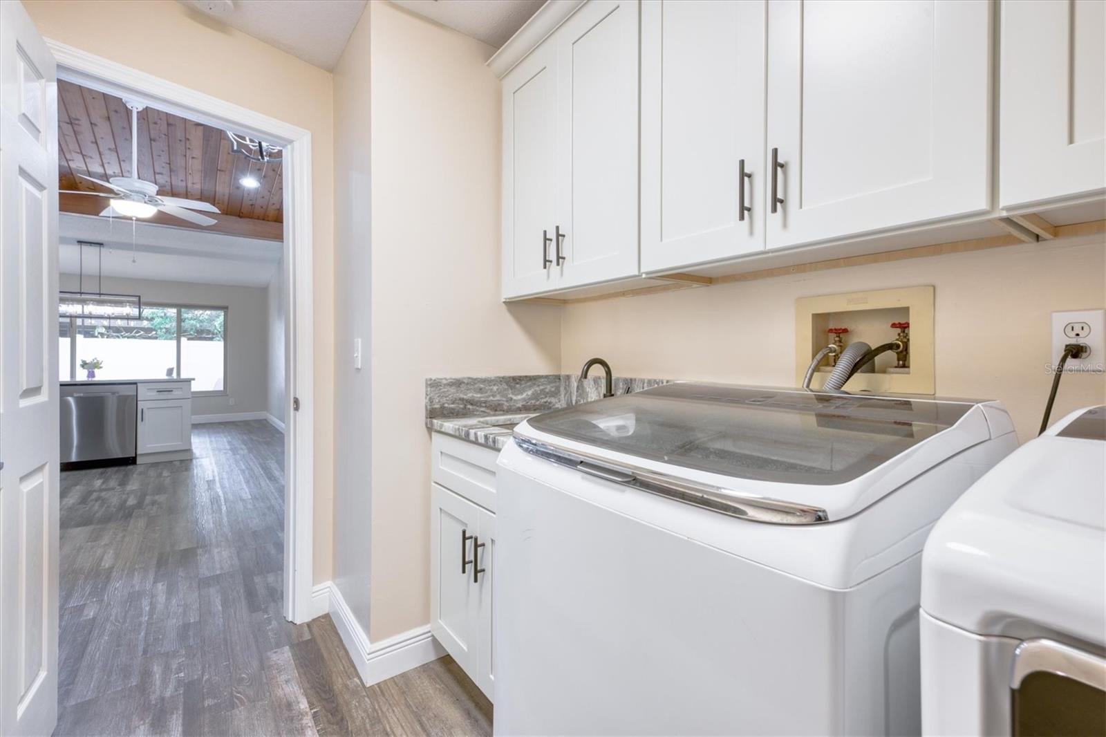 Image 42 of 48 For 13964 106th Avenue