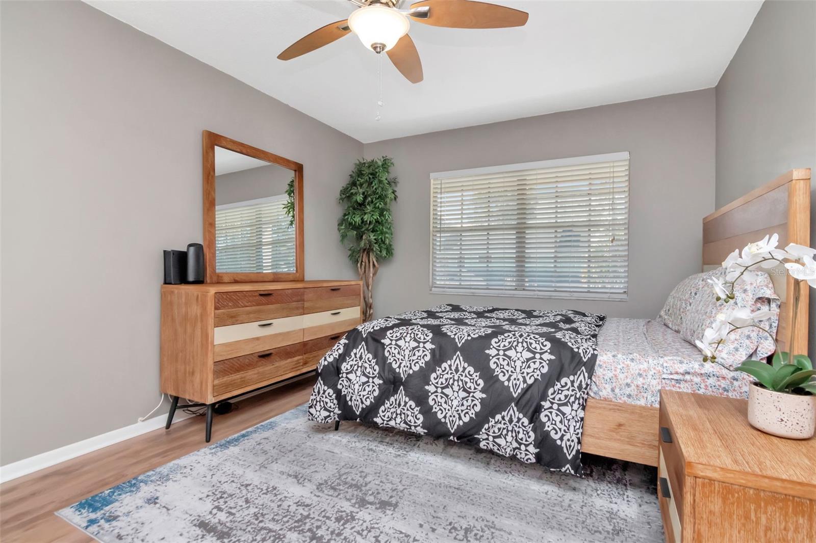 Listing photo id 8 for 2207 Carolina Avenue 30