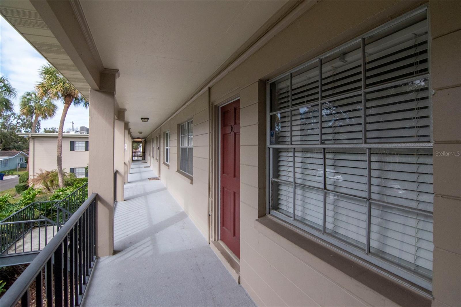 Listing photo id 13 for 2207 Carolina Avenue 30