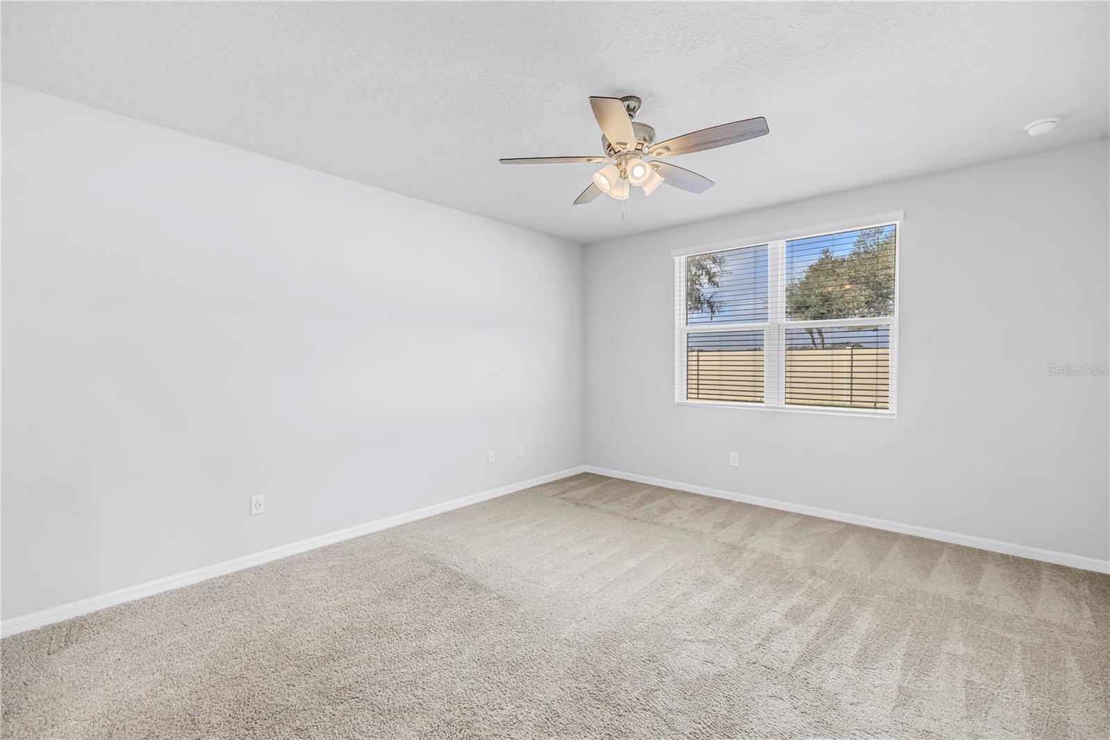 Image 29 of 39 For 219 Lovely Court