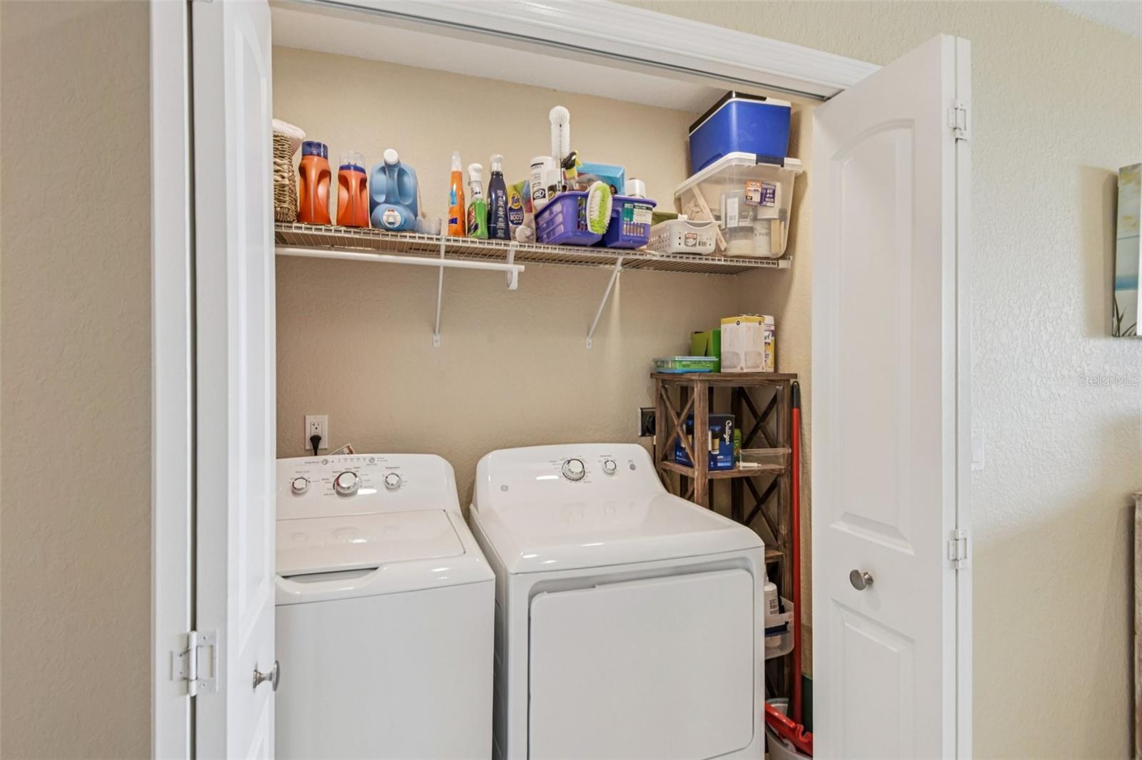 Image 12 of 75 For 19519 Gulf Boulevard 202