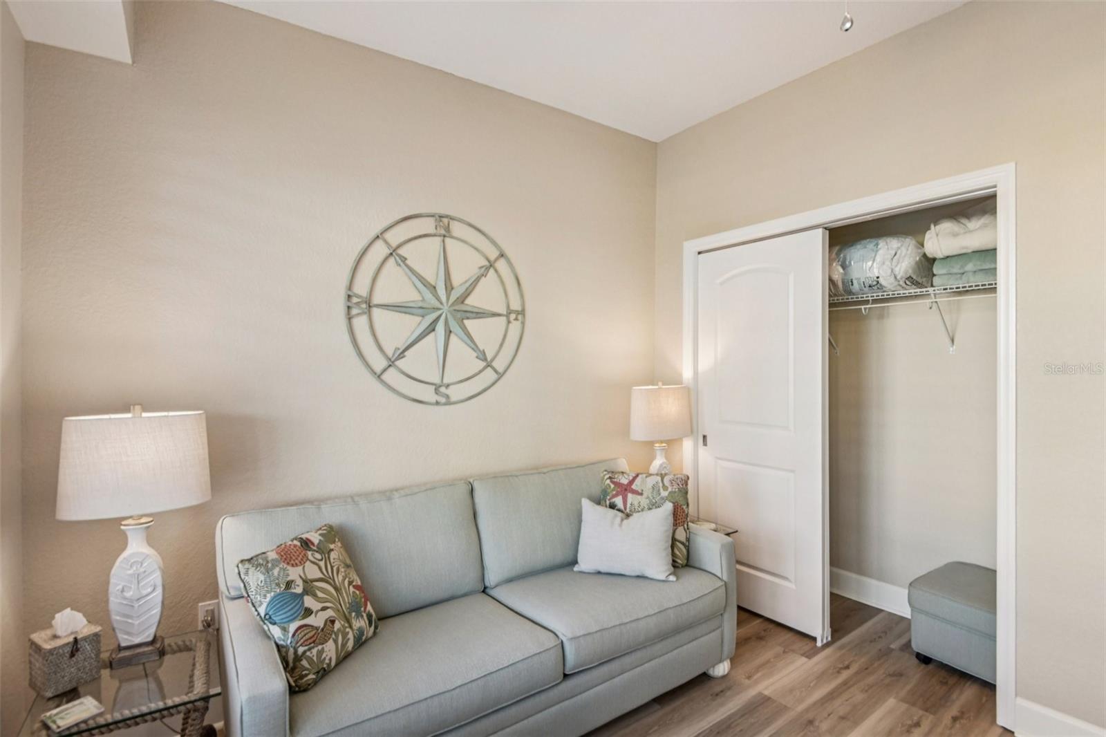 Image 42 of 75 For 19519 Gulf Boulevard 202