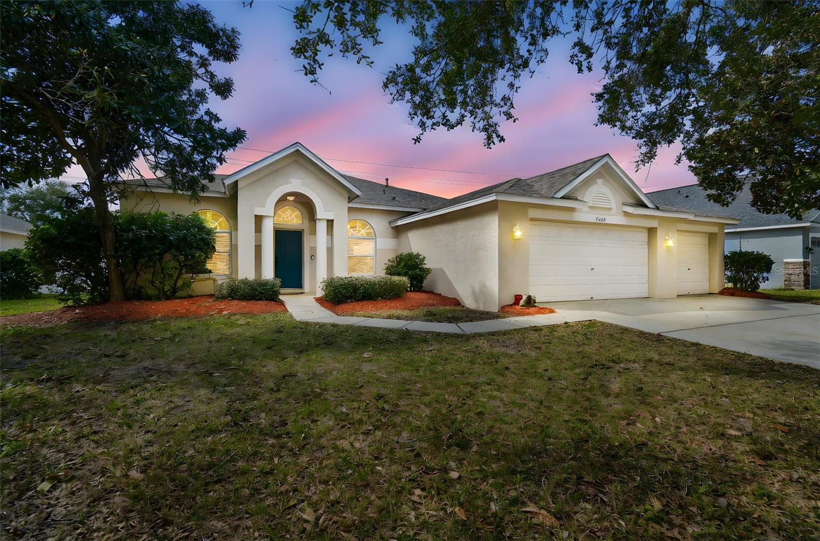 Details for 2706 Valencia Grove Drive, VALRICO, FL 33596