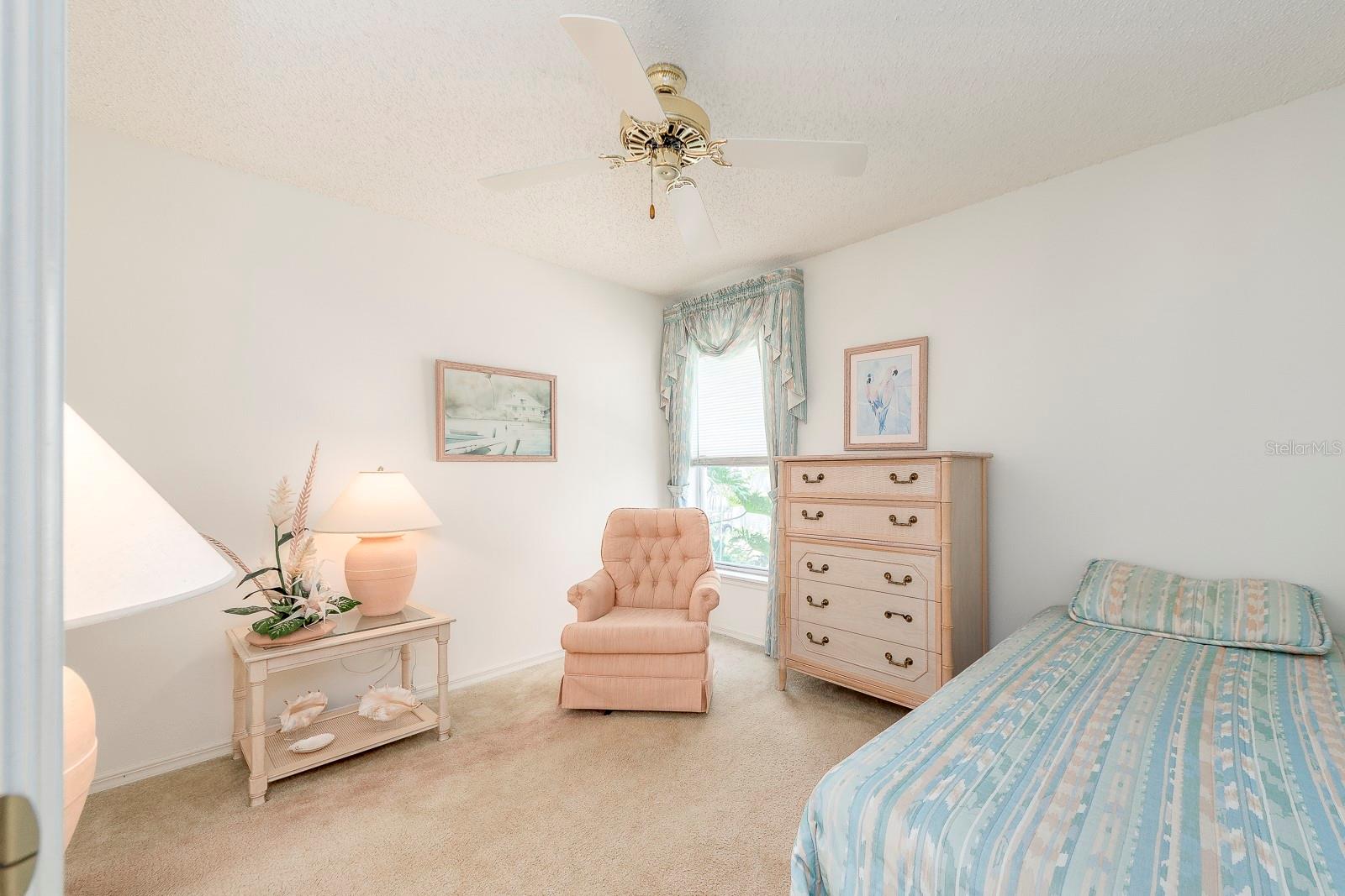 Listing photo id 22 for 3048 Jodi Lane