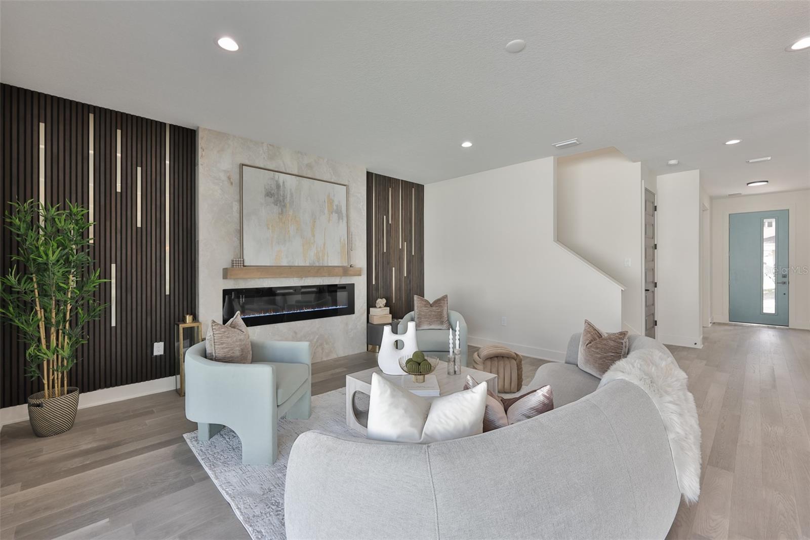 Listing photo id 19 for 3315 Rogers Avenue