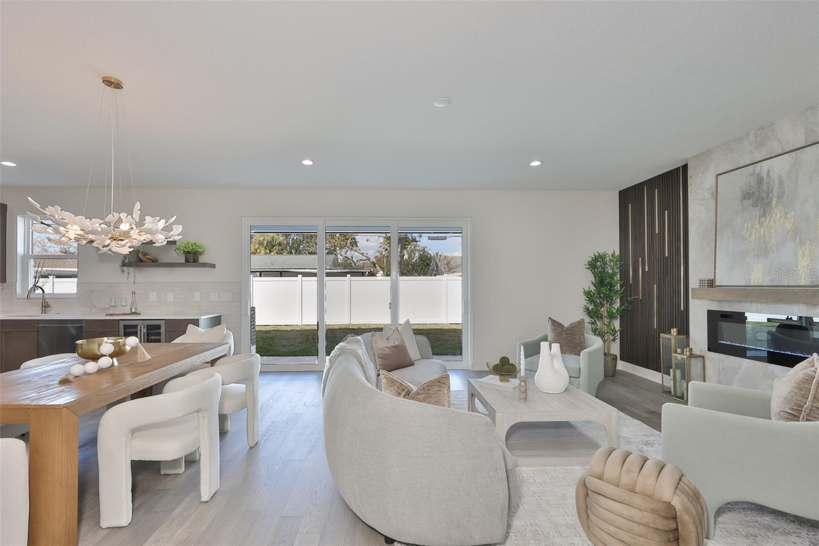 Listing photo id 22 for 3315 Rogers Avenue