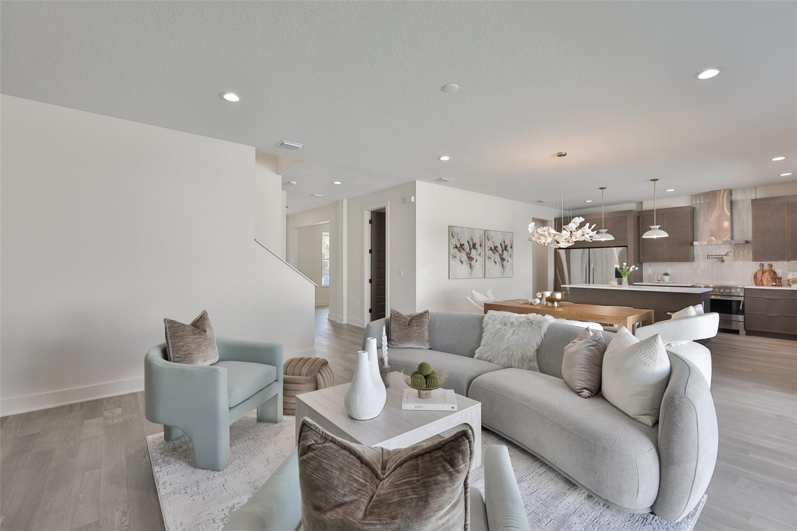 Listing photo id 23 for 3315 Rogers Avenue