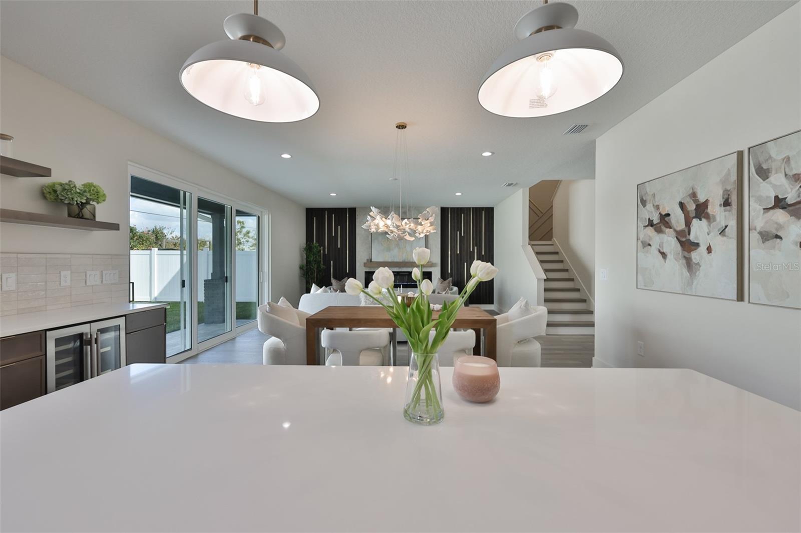 Listing photo id 35 for 3315 Rogers Avenue