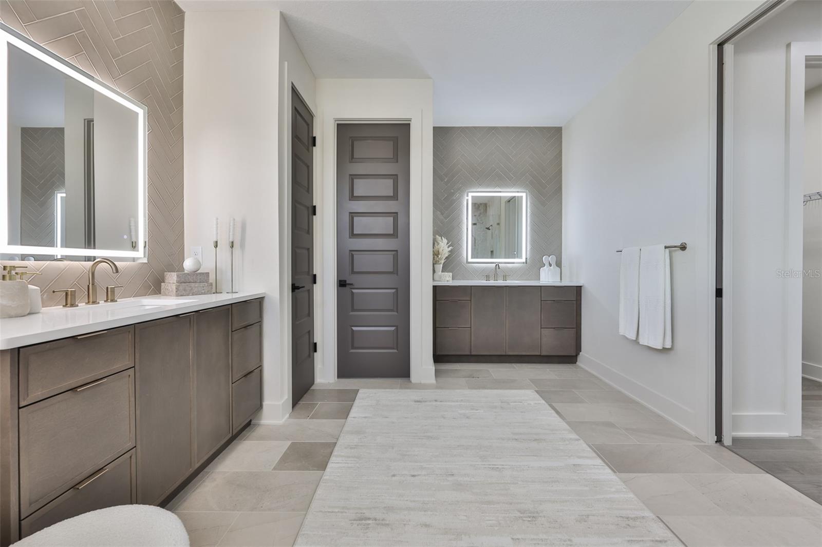 Listing photo id 50 for 3315 Rogers Avenue