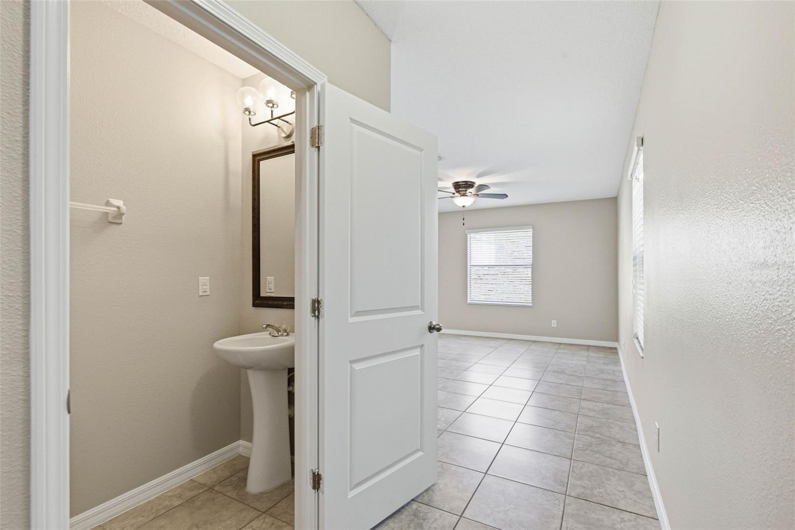 Image 16 of 74 For 14228 Covert Green Place