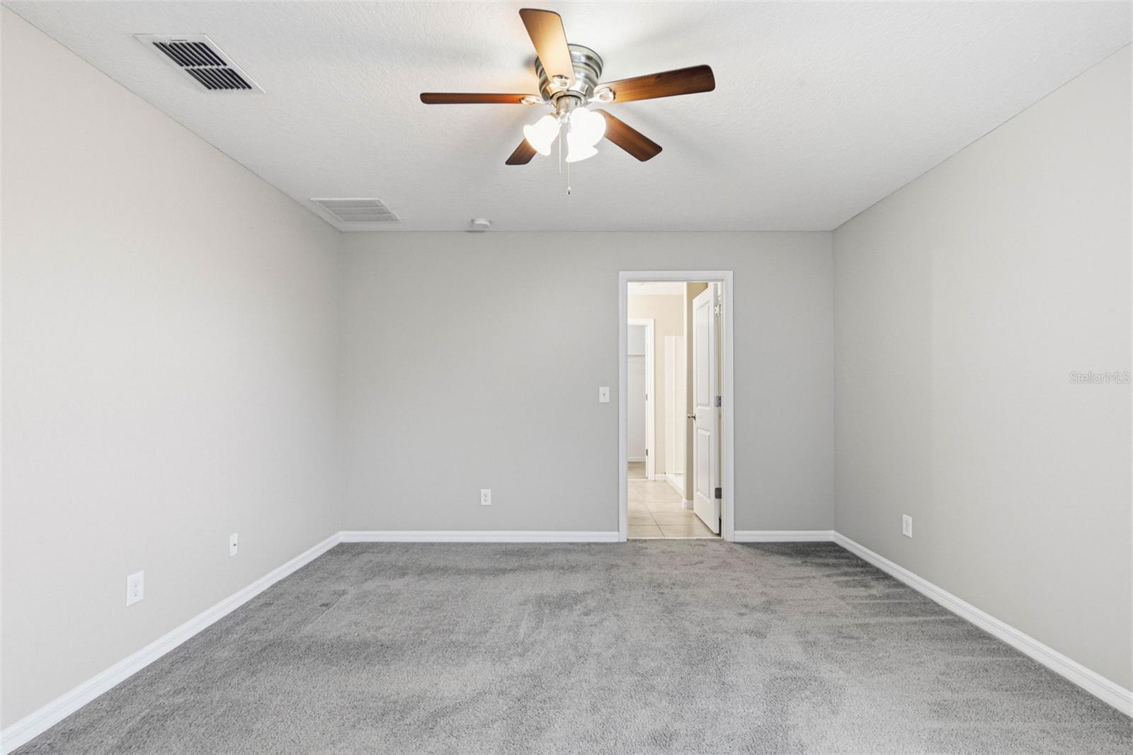 Image 31 of 74 For 14228 Covert Green Place