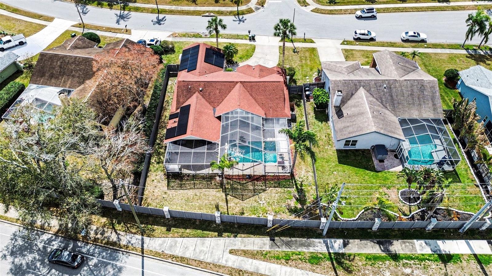 Listing photo id 37 for 2831 Jarvis Circle