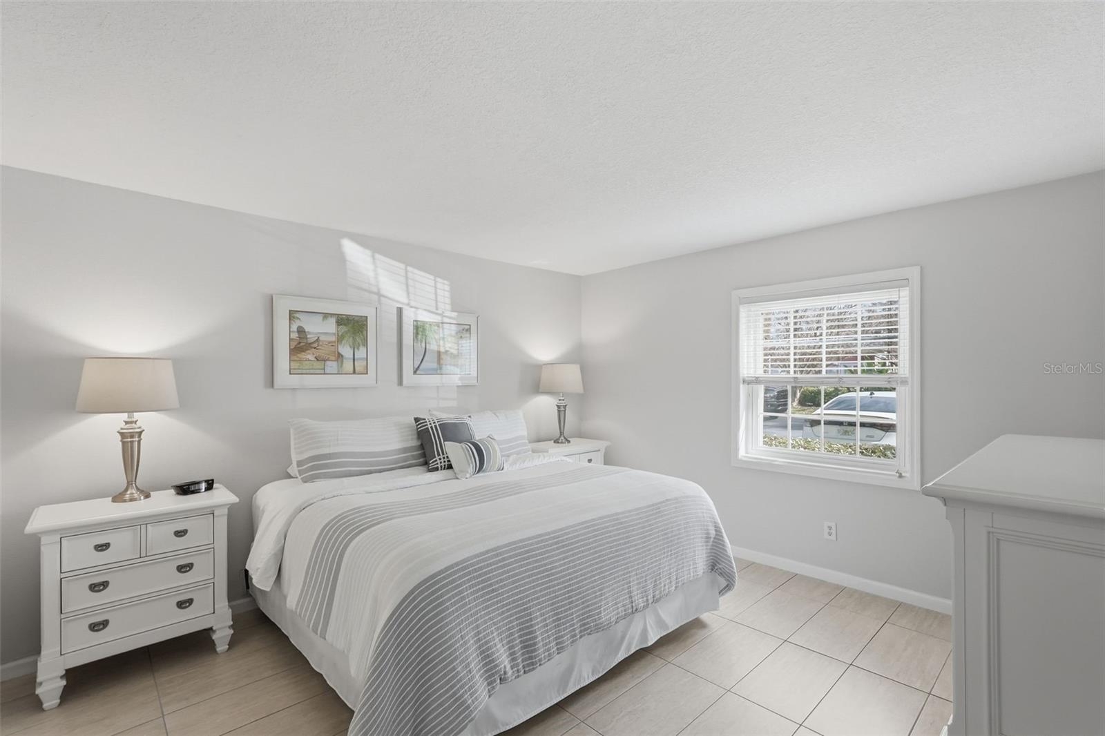 Image 17 of 32 For 3783 Pompano B