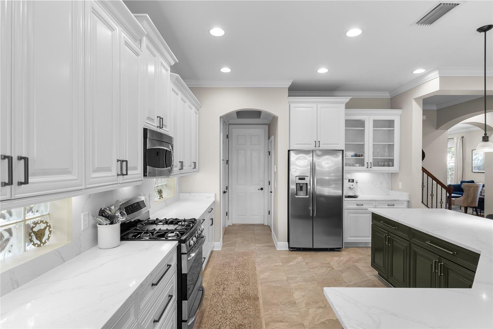 Image 16 of 49 For 3514 Granada