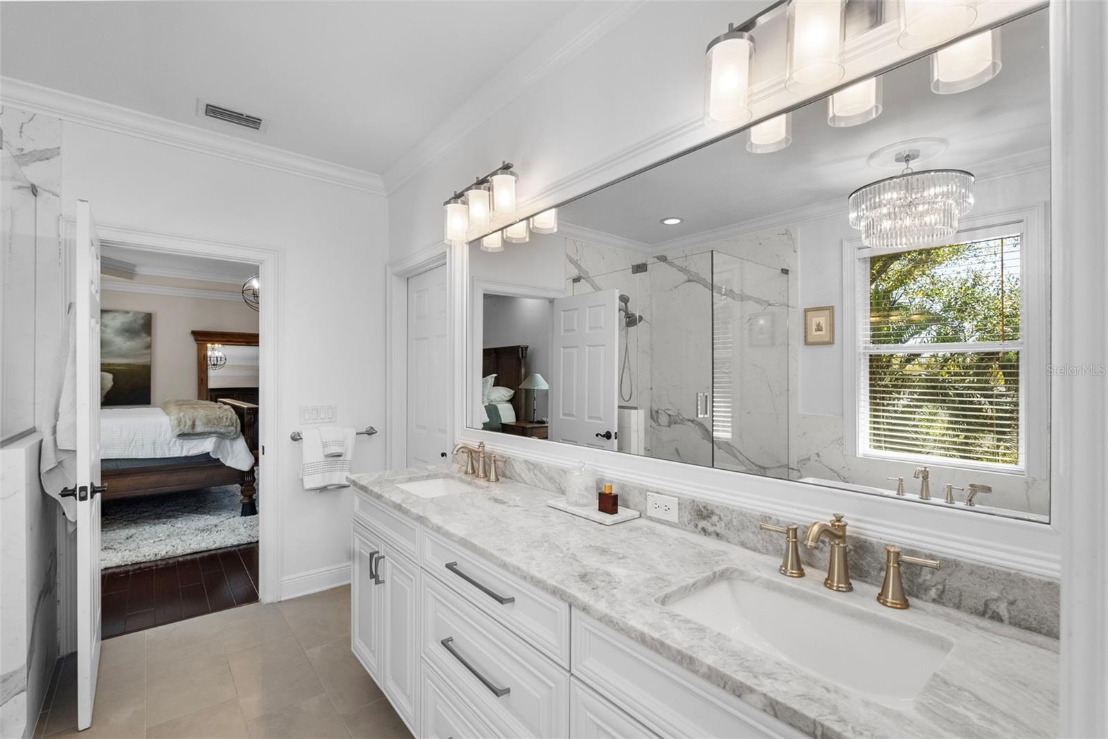 Image 28 of 49 For 3514 Granada