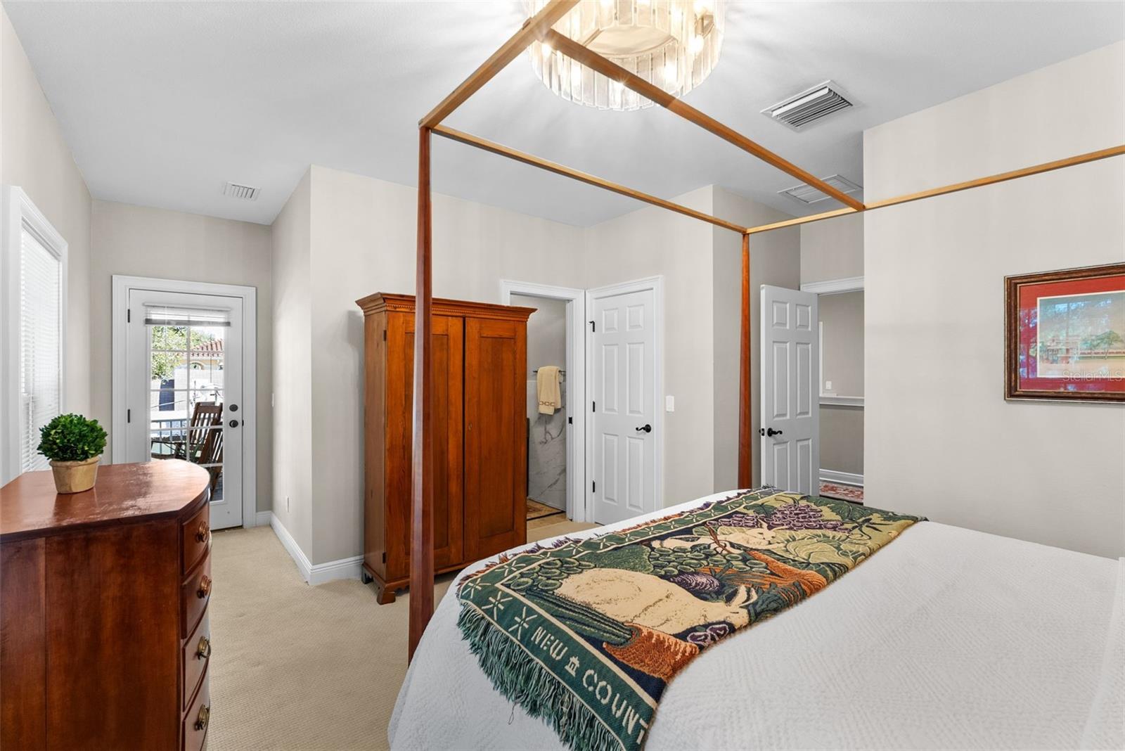 Image 30 of 49 For 3514 Granada