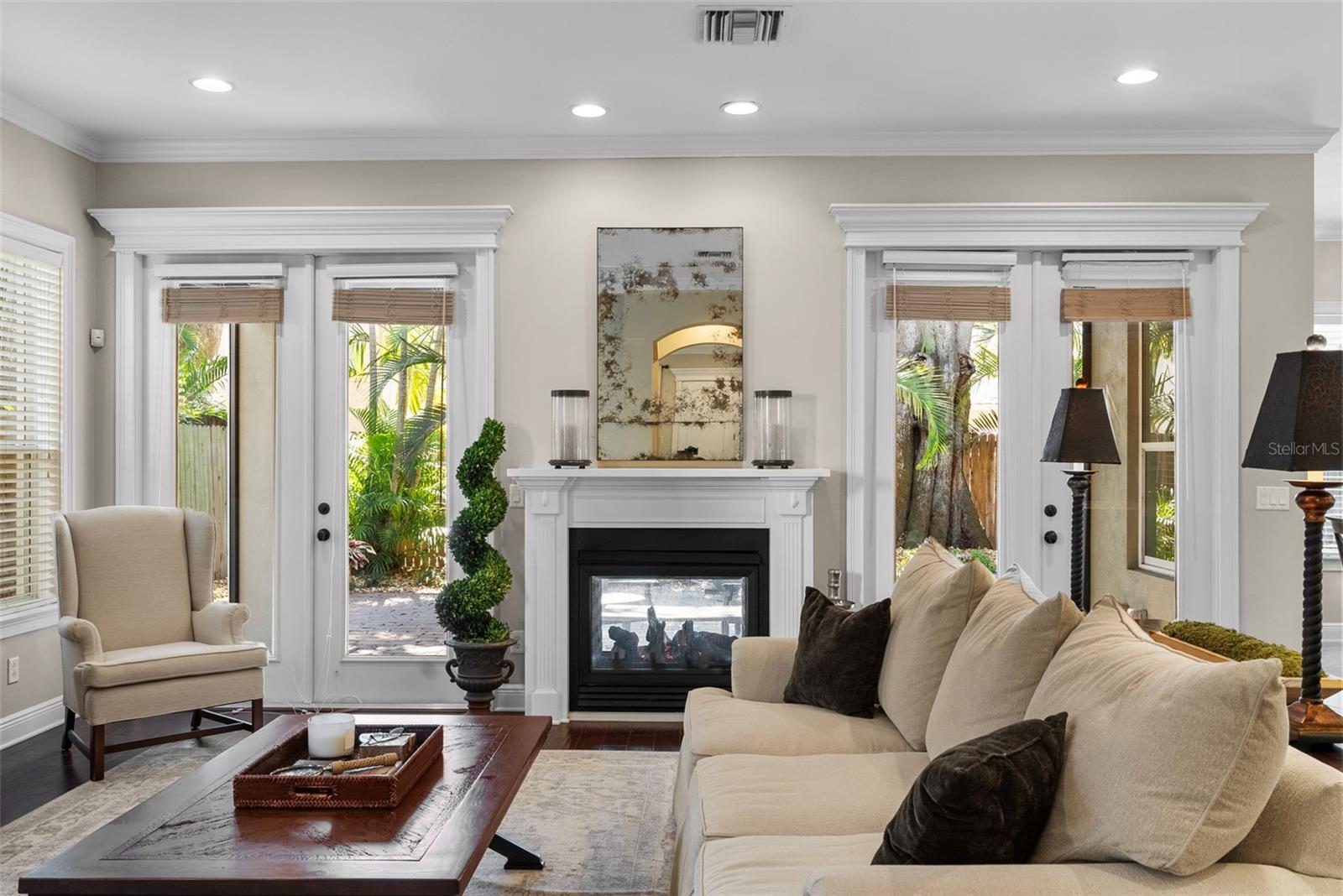 Image 9 of 49 For 3514 Granada