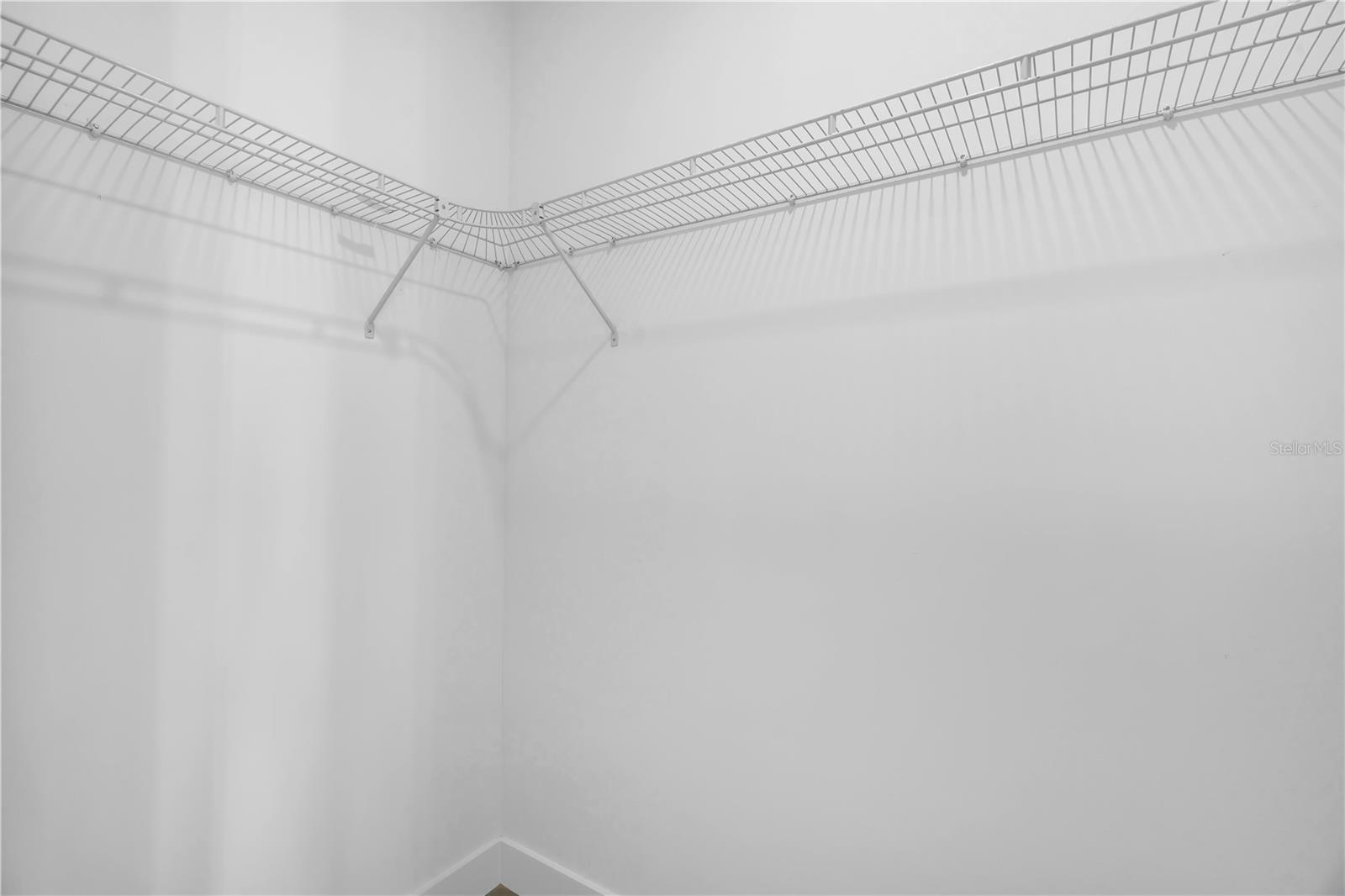 Image 64 of 69 For 10065 Memphis Street