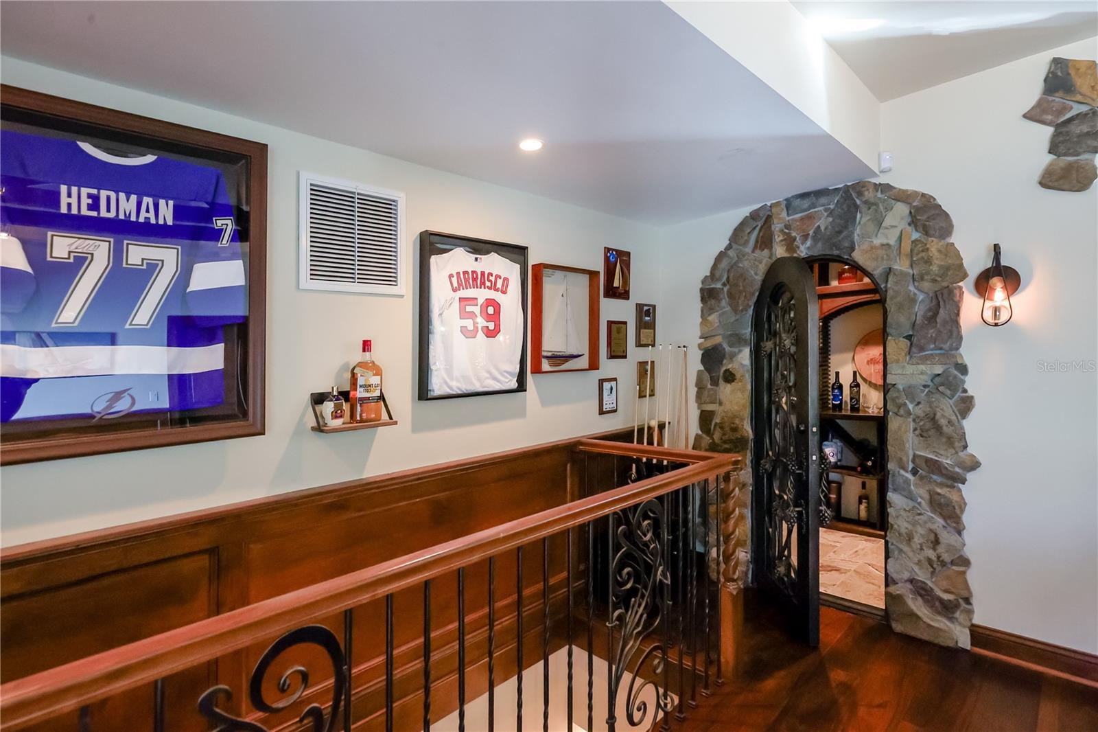 Image 25 of 74 For 1368 Playmoor Drive