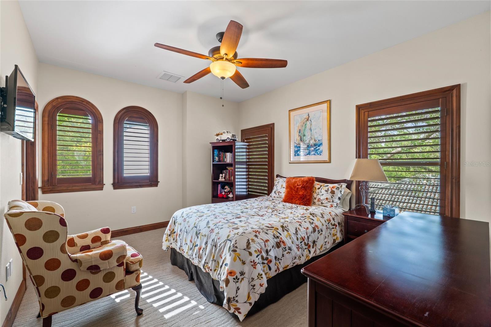 Image 44 of 74 For 1368 Playmoor Drive